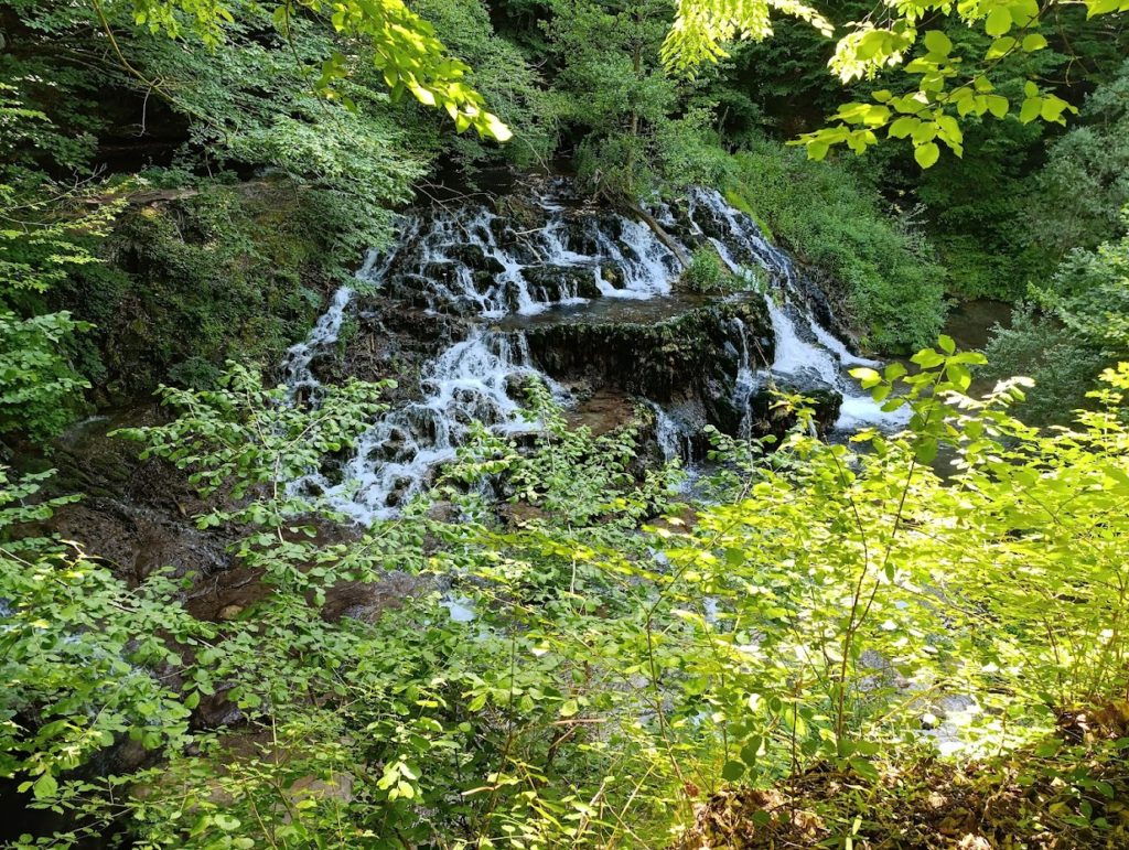 Motorsiklet Rotaları, Dokuzak Şelalesi, Bulgaristan