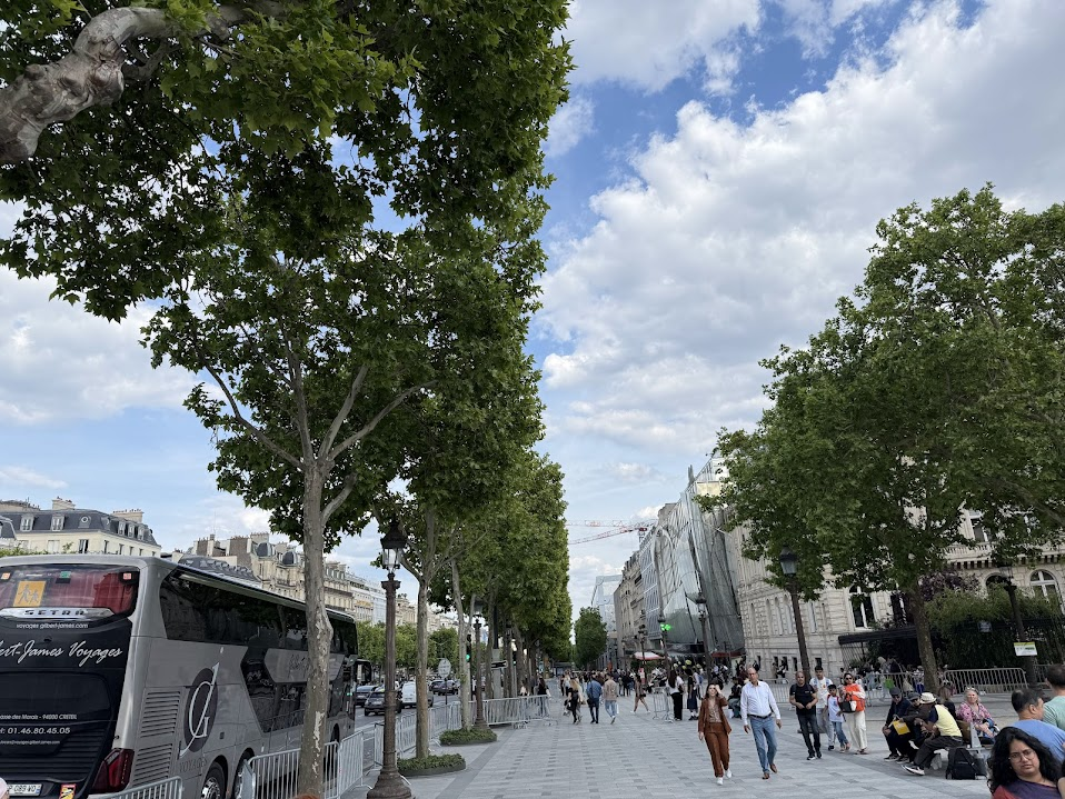 Şanzelize Caddesi
