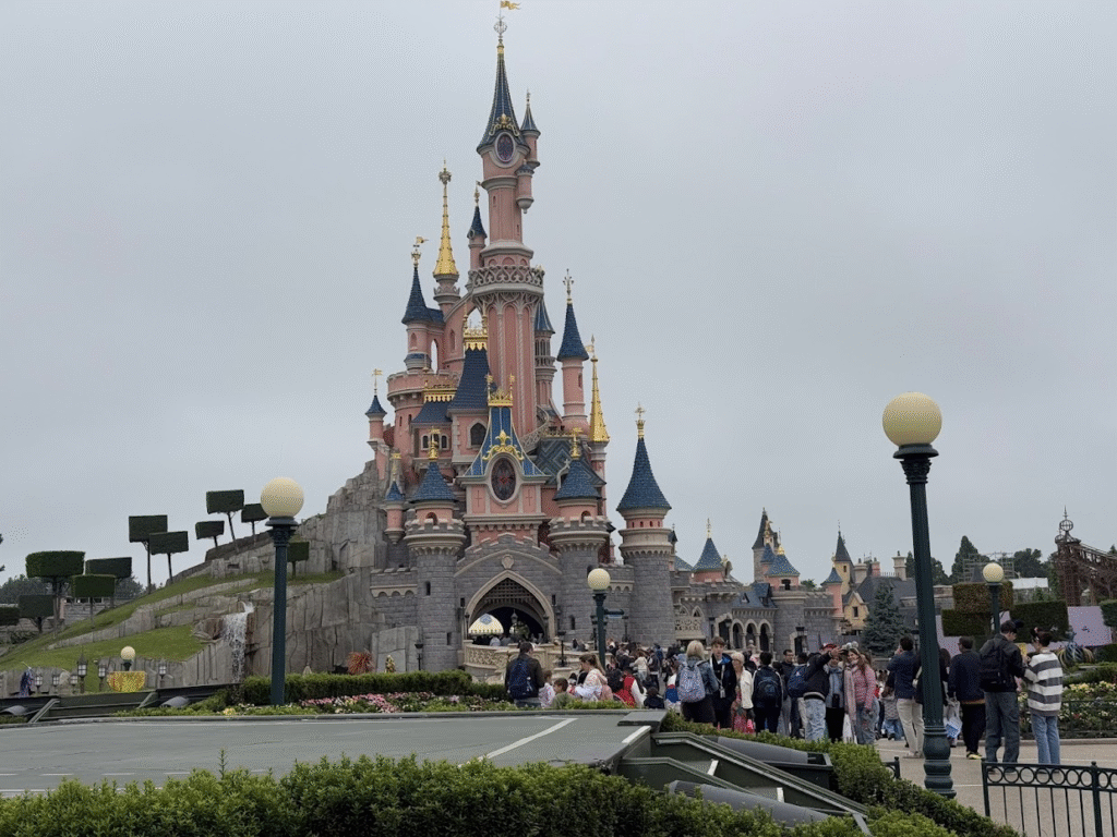 Disneyland Paris Şatosu