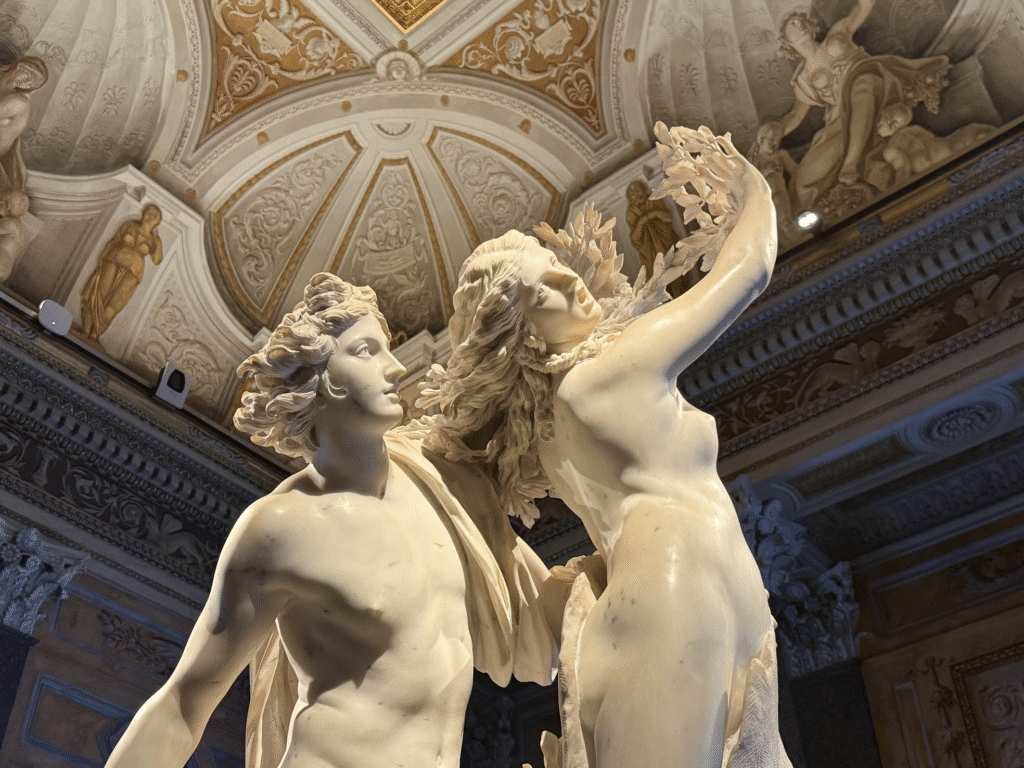 Roma Gezi Rehberi - Borghese Galeri - Apollon ve Daphne 